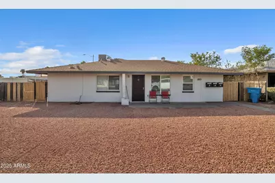 1901 W Weldon Avenue #1, Phoenix, AZ 85015 - Photo 1