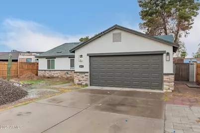 6812 S 41st Place, Phoenix, AZ 85042 - Photo 1