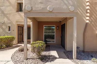1425 E Desert Cove, Phoenix, AZ 85020 - Photo 1