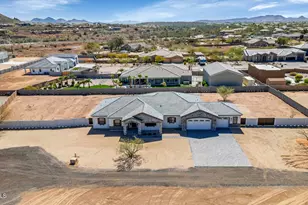 2819 W Canyon Creek, Phoenix, AZ 85086 - Photo 1