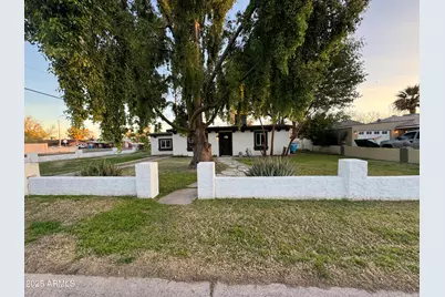 2301 W Montebello, Phoenix, AZ 85015 - Photo 1