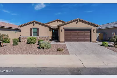 37051 N Rhinelander, San Tan Valley, AZ 85140 - Photo 1