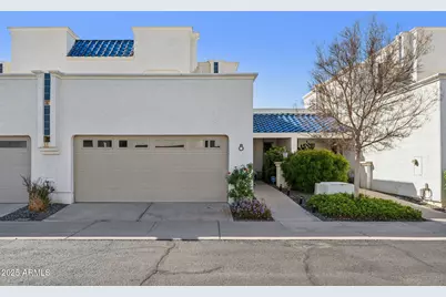 10 W Georgia, Phoenix, AZ 85013 - Photo 1