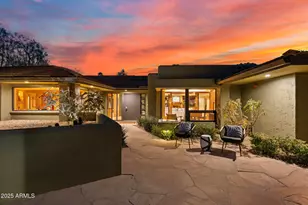 8724 N 68th St, Paradise Valley, AZ 85253 - Photo 1