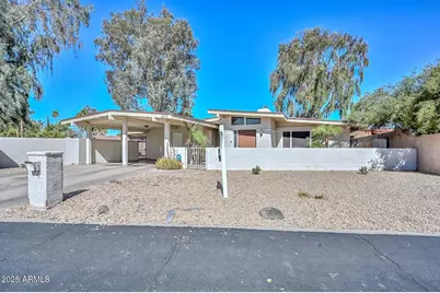 520 W Gibraltar, Phoenix, AZ 85023 - Photo 1