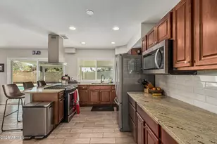 3741 W Poinsettia Dr, Phoenix, AZ 85029 - Photo 4