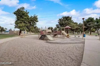 3741 W Poinsettia Drive, Phoenix, AZ 85029 - Photo 42