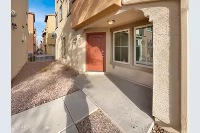 7720 W Pipestone, Phoenix, AZ 85035 - Photo 1