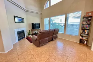 10249 N 12th Pl, Phoenix, AZ 85020 - Photo 8
