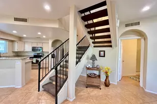 10249 N 12th Pl, Phoenix, AZ 85020 - Photo 16