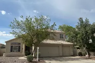 243 W Candlewood Ln, Gilbert, AZ 85233 - Photo 1