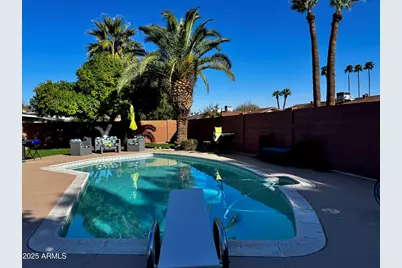 1909 E La Jolla, Tempe, AZ 85282 - Photo 1
