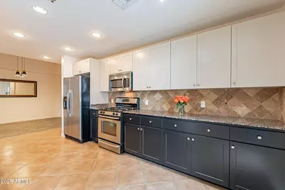 2302 N Central, Phoenix, AZ 85004 - Photo 1