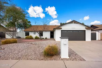 1002 E Grandview, Phoenix, AZ 85022 - Photo 1