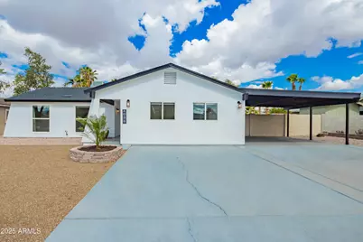 4036 E Captain Dreyfus, Phoenix, AZ 85032 - Photo 1