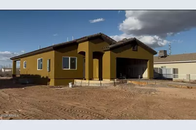 500 E Anderson, Douglas, AZ 85607 - Photo 1