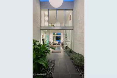 4670 N 40th, Phoenix, AZ 85018 - Photo 1