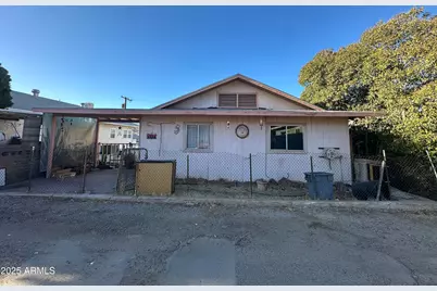 164 E Vandyke Boulevard, Miami, AZ 85539 - Photo 1