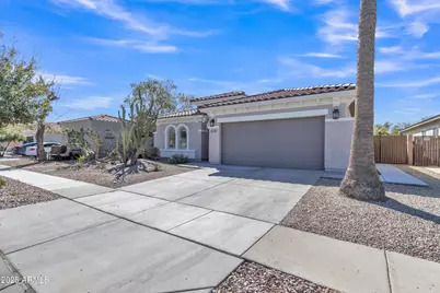 877 E La Costa, Chandler, AZ 85249 - Photo 1