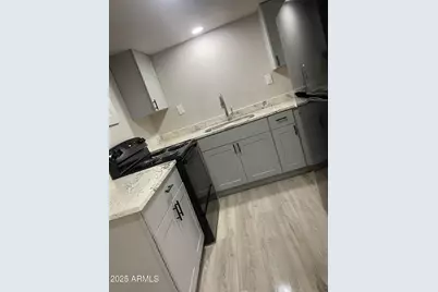 2662 N 43rd, Phoenix, AZ 85009 - Photo 1