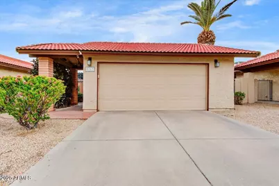 5217 E Tunder, Phoenix, AZ 85044 - Photo 1
