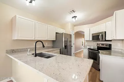 2227 E Ross, Phoenix, AZ 85024 - Photo 1