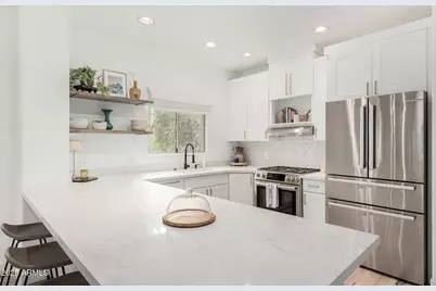 5450 E Deer Valley, Phoenix, AZ 85054 - Photo 1