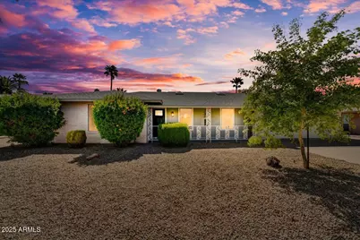 9617 W Glen Oaks, Sun City, AZ 85351 - Photo 1