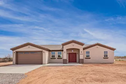 40709 W Georgia Avenue, Tonopah, AZ 85354 - Photo 1