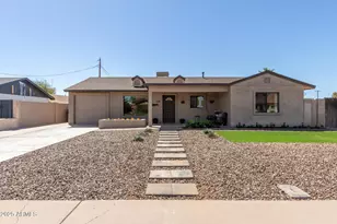 3301 E Sharon Dr, Phoenix, AZ 85032 - Photo 1