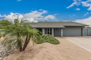 11207 N 32nd, Phoenix, AZ 85028 - Photo 1