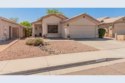 3611 W Charlotte, Glendale, AZ 85310 - Photo 1