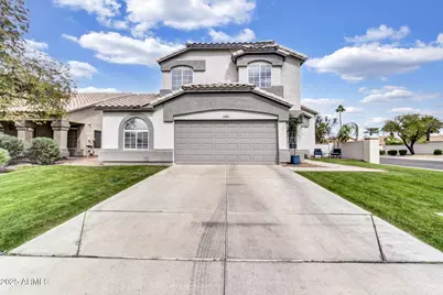 686 W Sereno, Gilbert, AZ 85233 - Photo 1