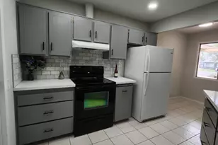 10912 W Thunderbird Blvd, Sun City, AZ 85351 - Photo 1