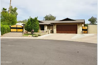 7425 S La Rosa, Tempe, AZ 85283 - Photo 1