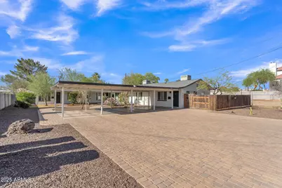 1024 E Mitchell, Phoenix, AZ 85014 - Photo 1