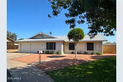 3242 W Christy, Phoenix, AZ 85029 - Photo 1