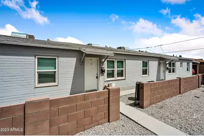 907 N 22nd Place #3, Phoenix, AZ 85006 - Photo 1
