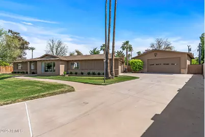 209 E Cactus Wren, Phoenix, AZ 85020 - Photo 1