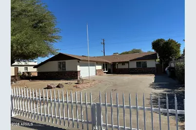 6131 N 36th Drive, Phoenix, AZ 85019 - Photo 1