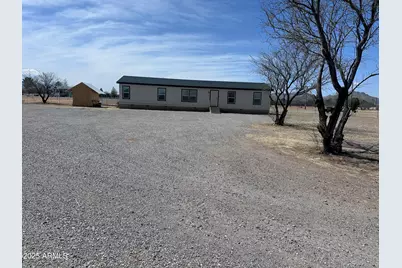 2399 N Kenny, Huachuca City, AZ 85616 - Photo 1