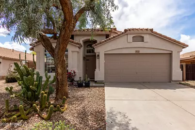 8221 W Lumbee, Phoenix, AZ 85043 - Photo 1