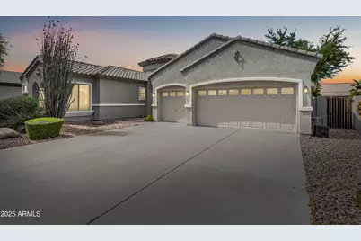 2600 E Hazeltine Way, Chandler, AZ 85249 - Photo 1