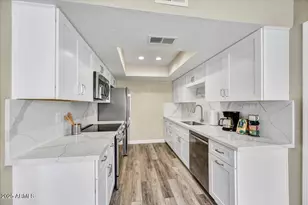 3154 E Clarendon, Phoenix, AZ 85016 - Photo 1