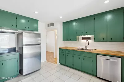 3413 W Corrine, Phoenix, AZ 85029 - Photo 1