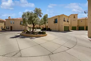 5015 E Cheyenne Dr, Phoenix, AZ 85044 - Photo 1