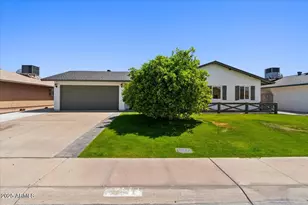 4421 S Terrace Rd, Tempe, AZ 85282 - Photo 1