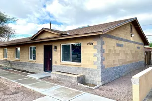 2704 E Southgate Ave, Phoenix, AZ 85040 - Photo 1