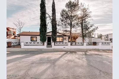 627 N H, Douglas, AZ 85607 - Photo 1