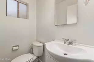 2808 W Lawrence Rd, Phoenix, AZ 85017 - Photo 20